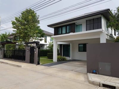Property image 1 of 15