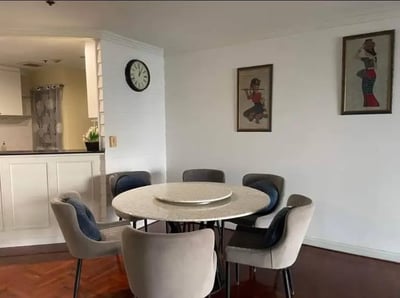 Property image 1 of 6