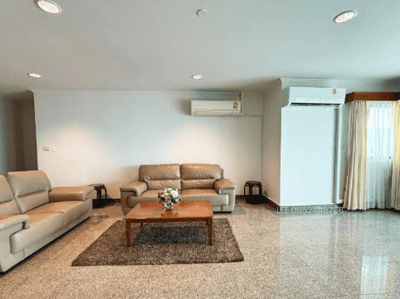 Property image 1 of 4