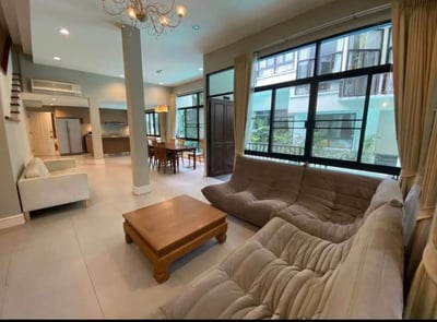 Property image 1 of 20