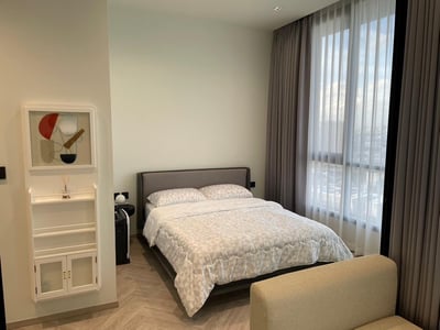 Property image 1 of 12