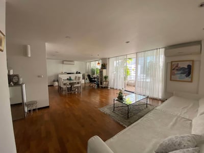 Property image 1 of 18