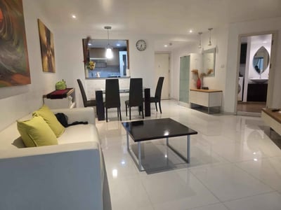 Property image 1 of 12