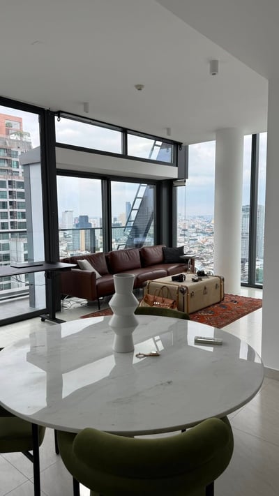 Property image 1 of 17