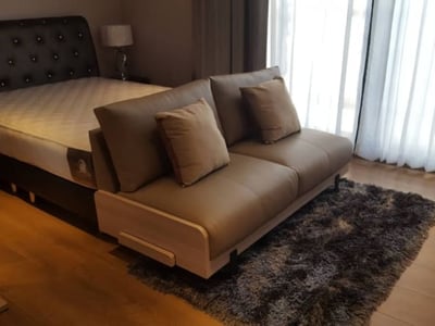 Property image 1 of 5
