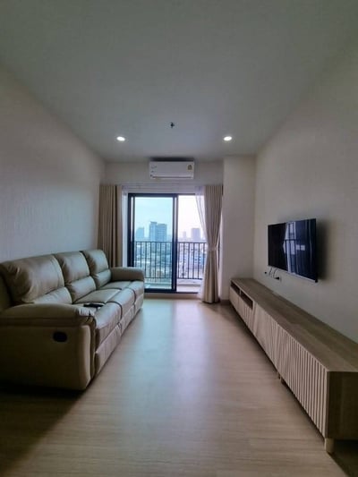 Property image 1 of 9