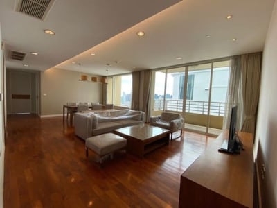 Property image 1 of 5