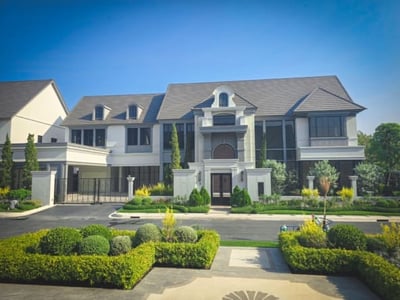 Property image 1 of 5