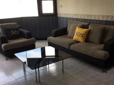 Property image 1 of 4