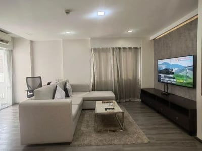 Property image 1 of 5