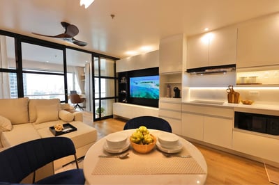 Property image 1 of 17