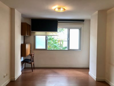 Property image 1 of 19