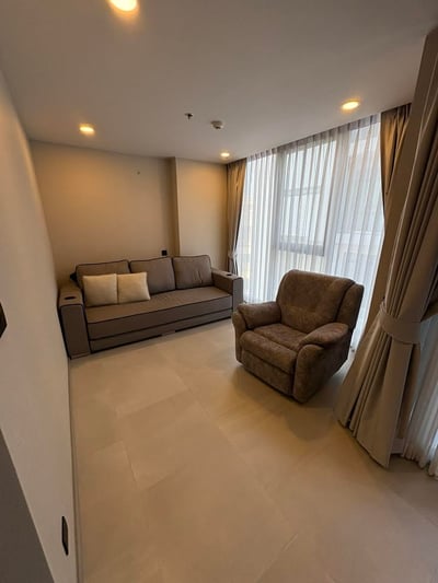 Property image 1 of 9