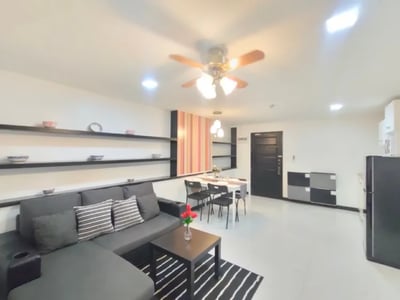 Property image 1 of 5