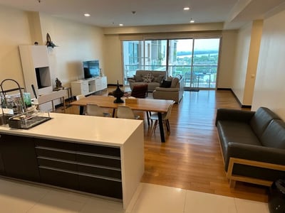 Property image 1 of 21