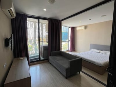 Property image 1 of 5