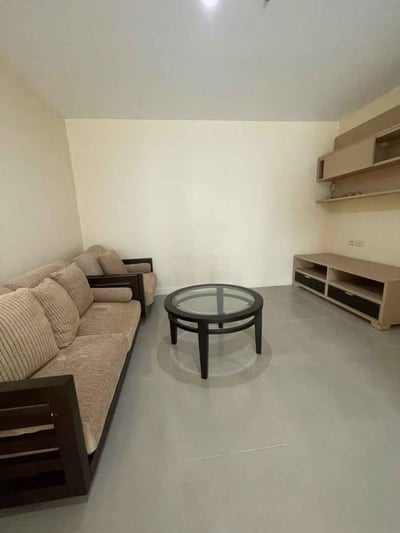 Property image 1 of 5