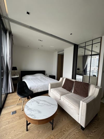 Property image 1 of 6