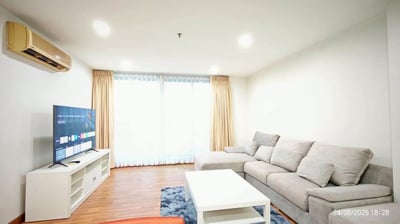 Property image 1 of 18