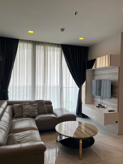 Property image 1 of 18