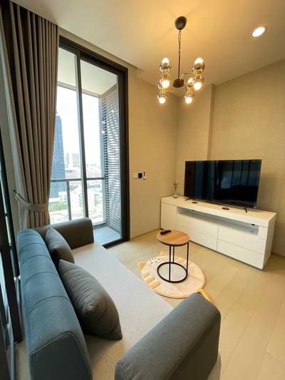 Property image 1 of 7