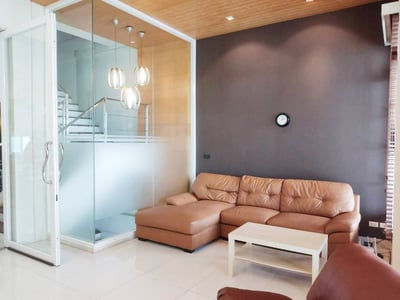 Property image 1 of 23