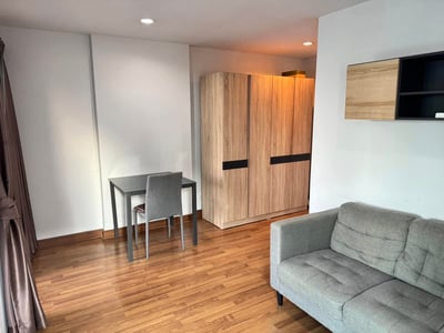 Property image 1 of 7