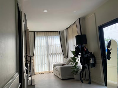 Property image 1 of 13