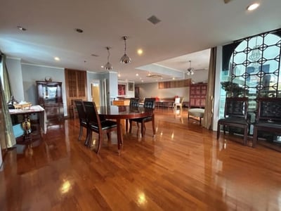 Property image 1 of 5