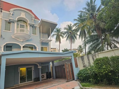 Property image 1 of 13