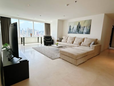 Property image 1 of 19