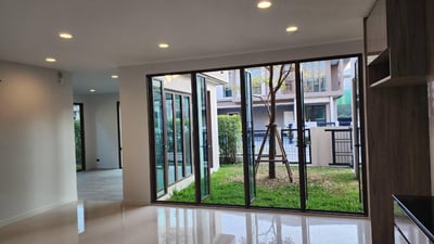 Property image 1 of 11