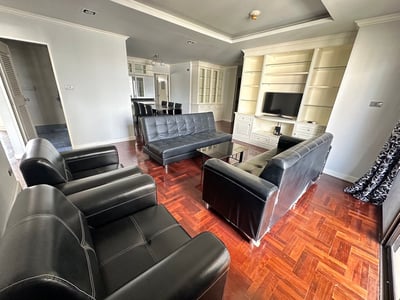Property image 1 of 5