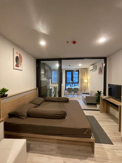 Property image 1 of 12