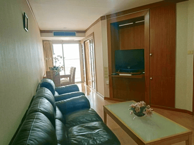 Property image 1 of 9