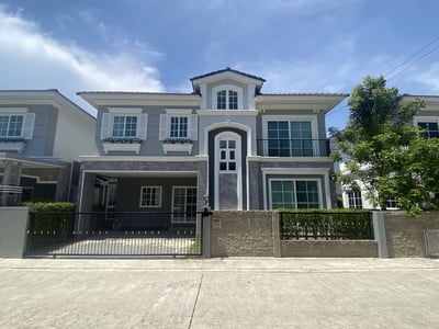 Property image 1 of 19