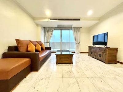 Property image 1 of 5