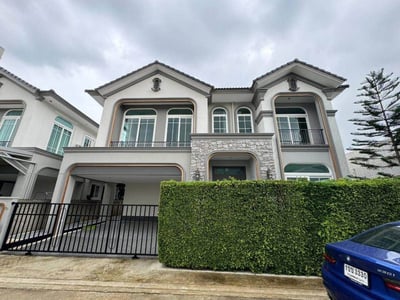 Property image 1 of 42