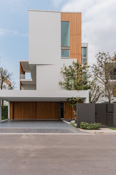 Property image 1 of 19