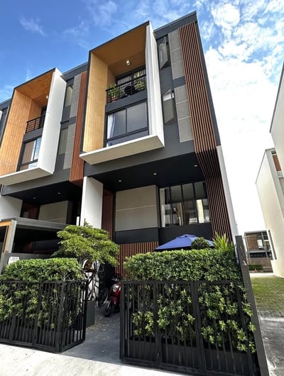 Property image 1 of 24