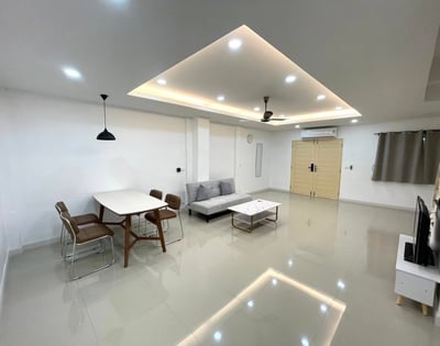 Property image 1 of 15