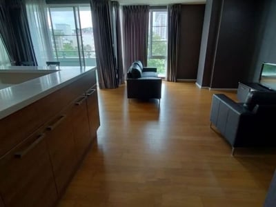 Property image 1 of 5