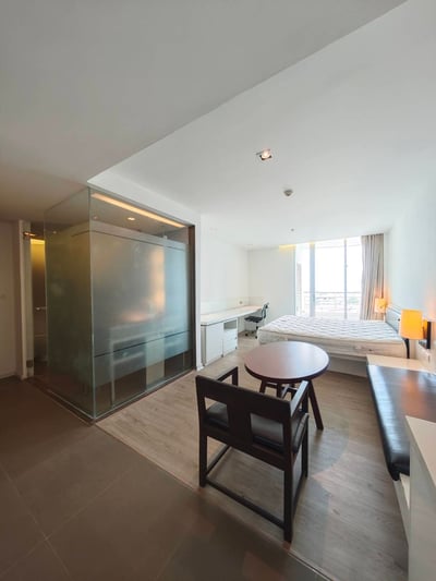 Property image 1 of 8