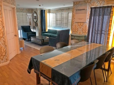 Property image 1 of 5