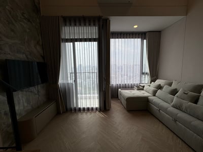 Property image 1 of 18