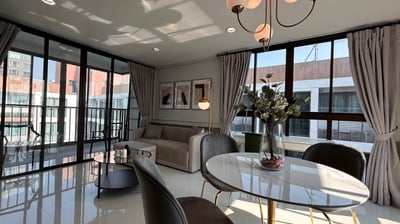 Property image 1 of 11