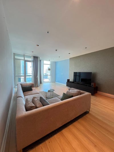 Property image 1 of 9