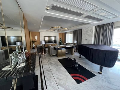 Property image 1 of 16