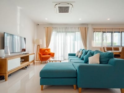 Property image 1 of 5