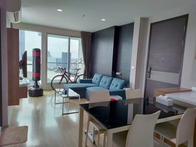 Property image 1 of 9